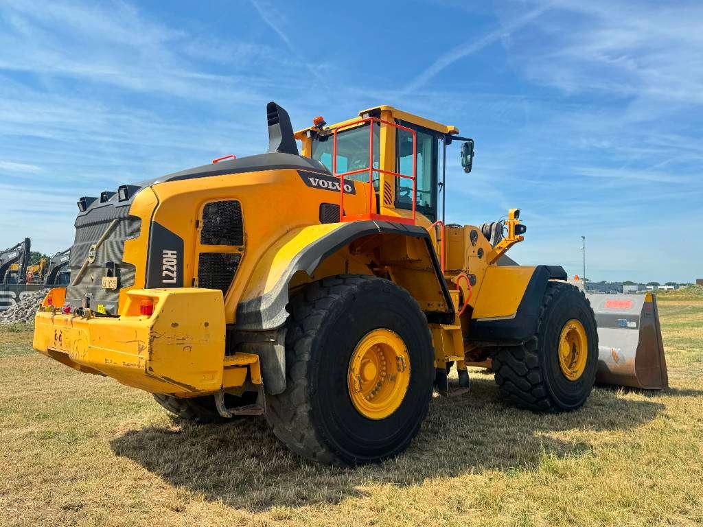 Volvo L220H - Automatic Greasing / Quick Coupler Photo 5