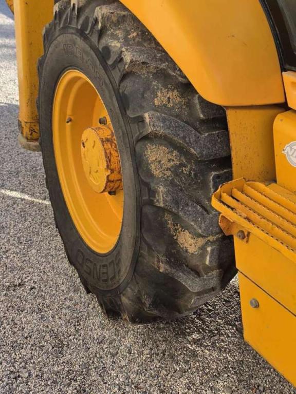 JCB 4CX Photo 14