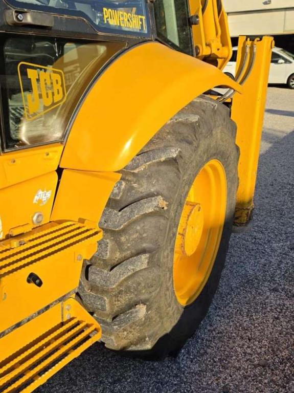 JCB 4CX Photo 17
