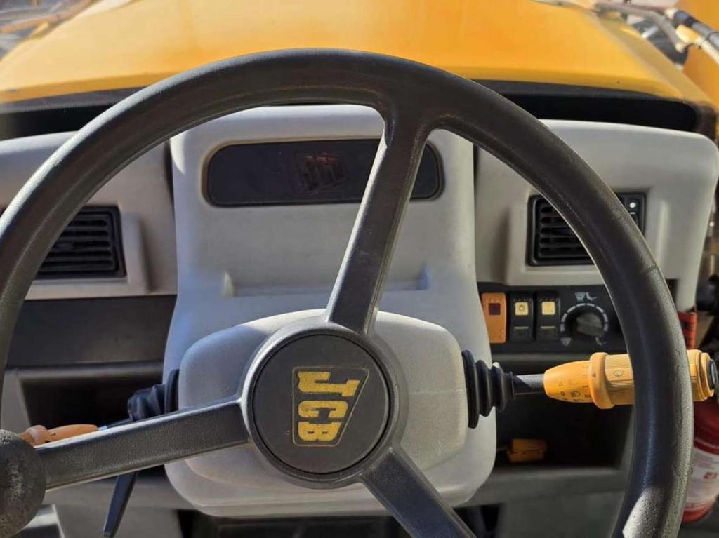 JCB 4CX Photo 22