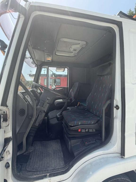 Iveco EUROCARGO ML80E21 Photo 15