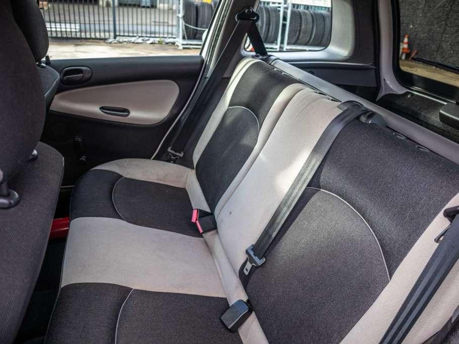 Peugeot 206 SW Photo 15