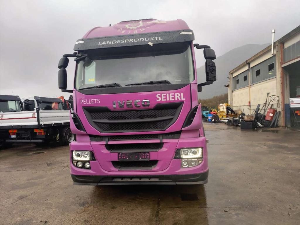 Iveco STRALIS 320S46 Photo 21