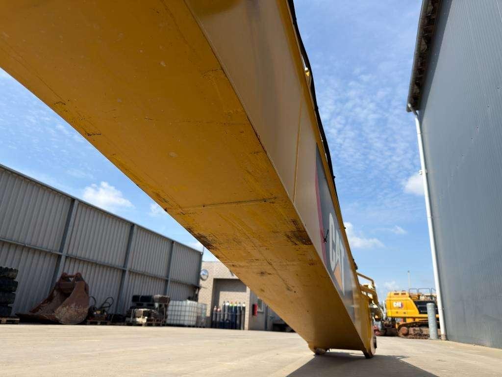 Caterpillar 324D / 324E / 326F Boom Photo 17