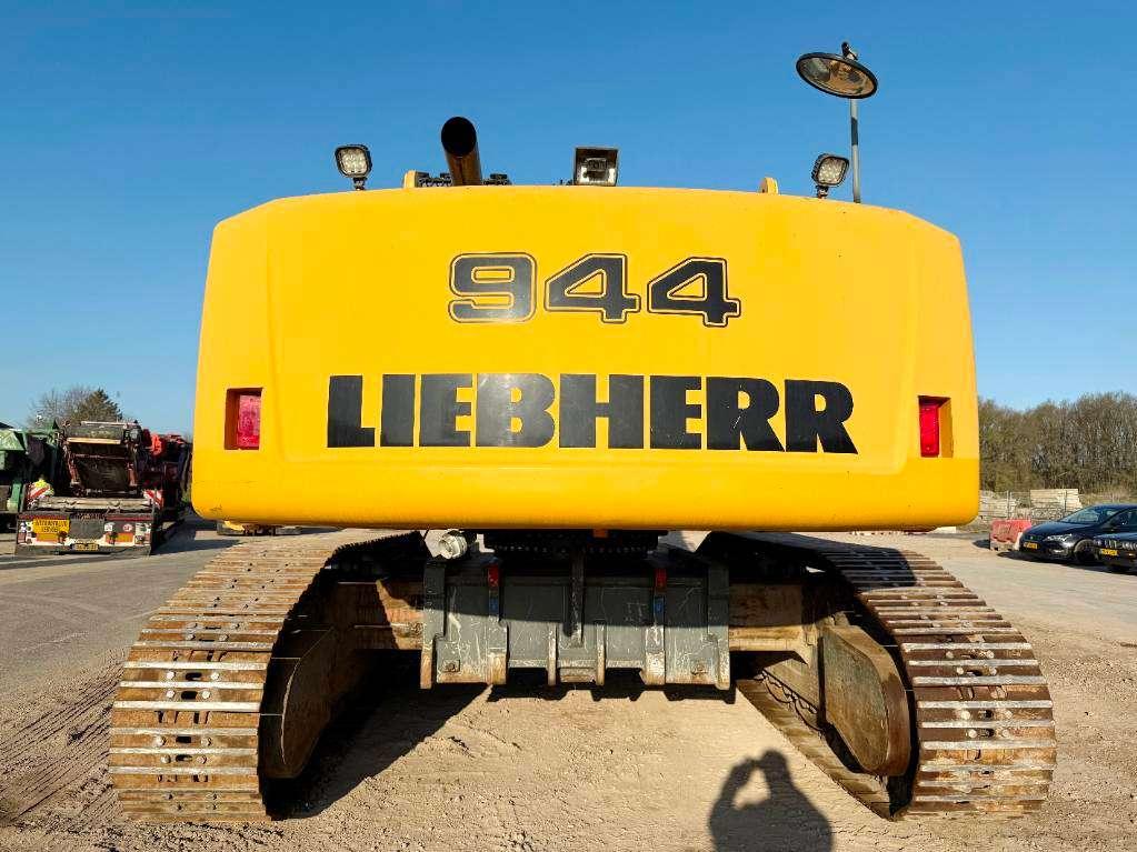 Liebherr R944C UHD - 23 Meter Demolition Hydr Undercarriage Photo 4