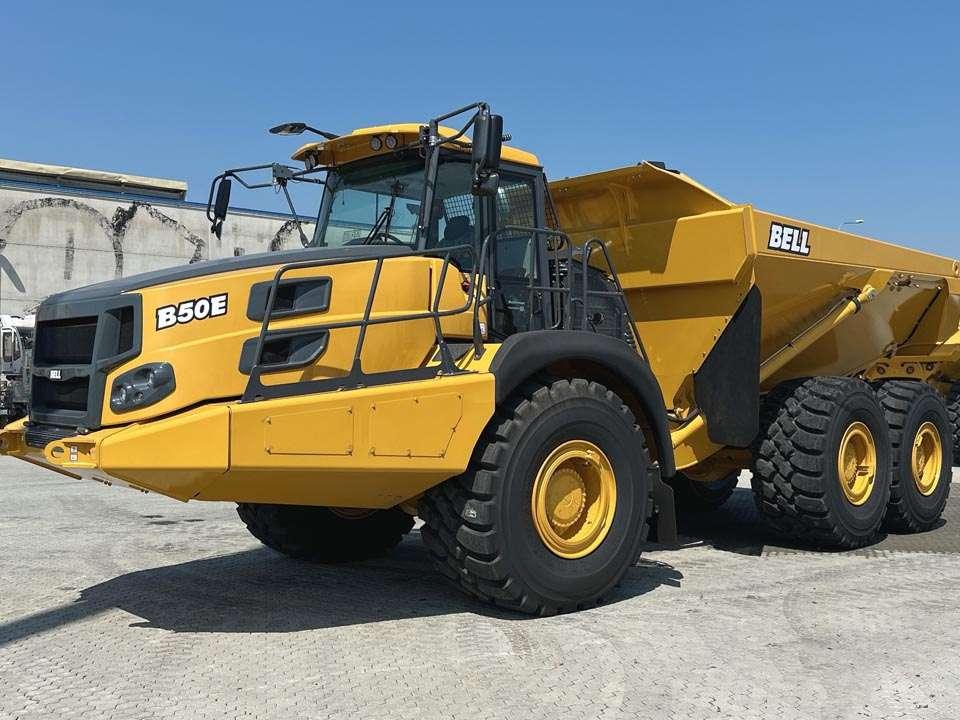 Bell B50E 6x6 Photo 1