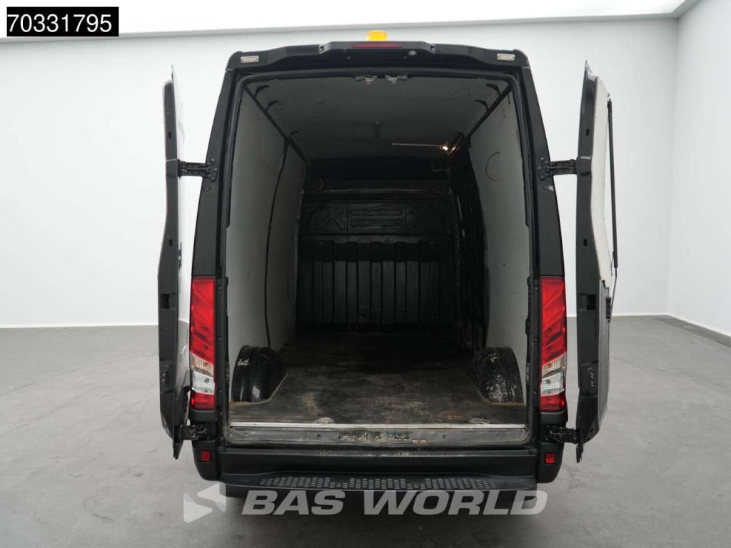 Iveco Daily 35S18 A/C Cruise control Photo 8
