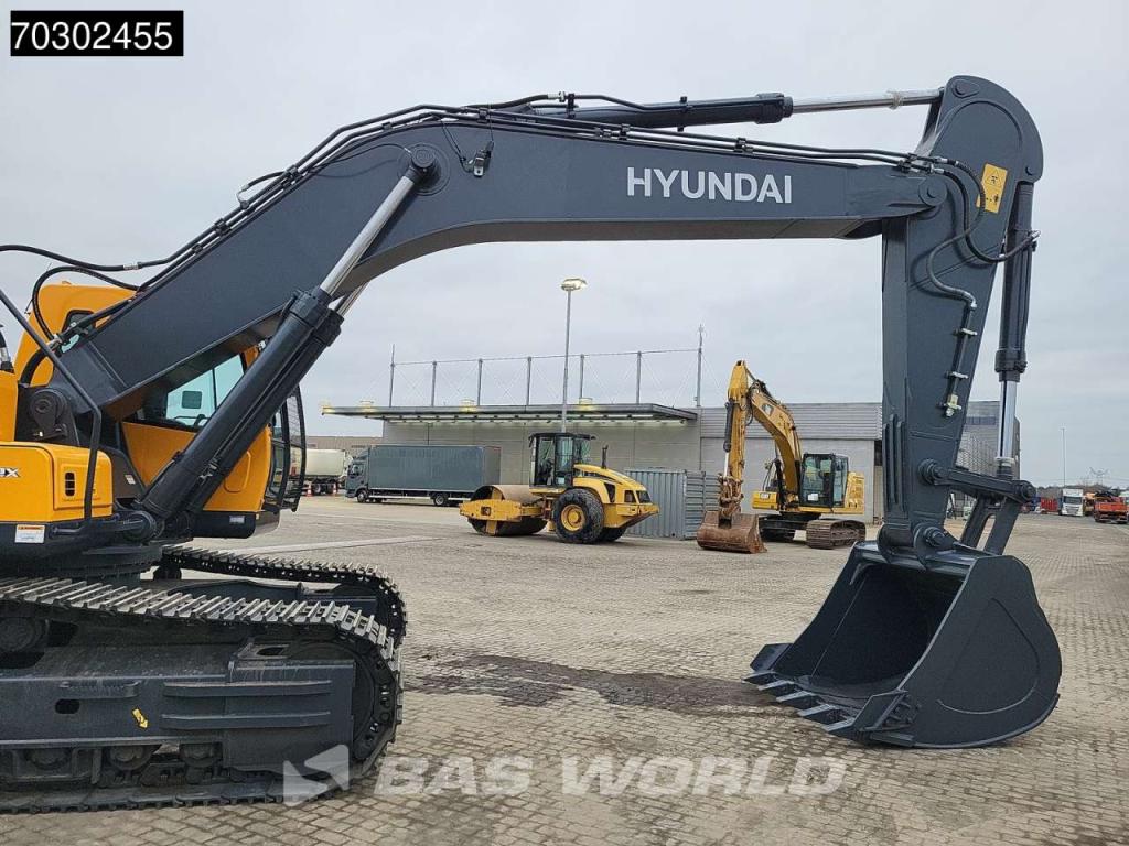 Hyundai R340L New Photo 8