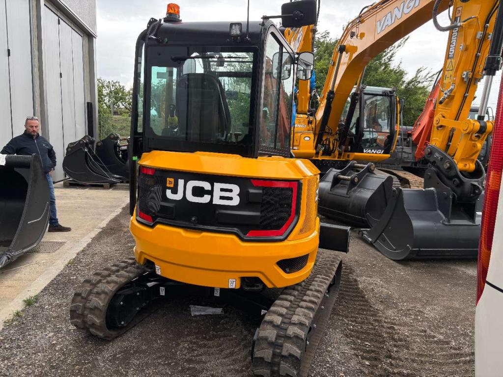 JCB 35Z-1 Photo 13