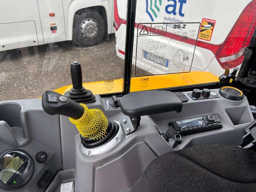 JCB 35Z-1 Photo 17