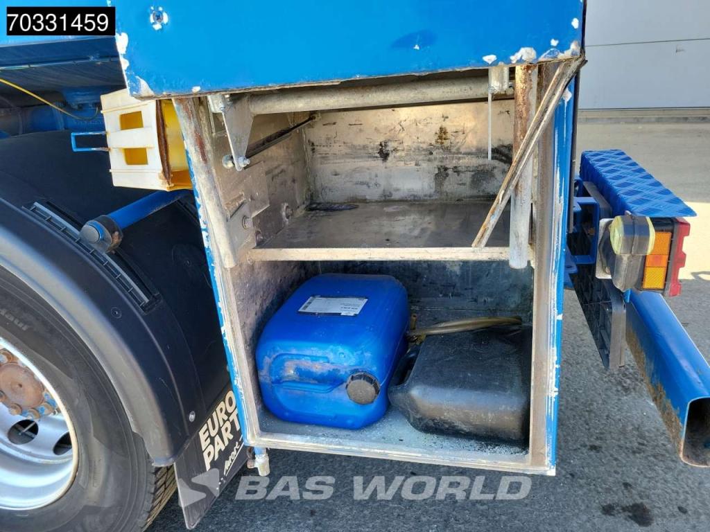 Mercedes-Benz Axor 1833 4X2 Tank Truck 3 Compartments Euro 5 Photo 16