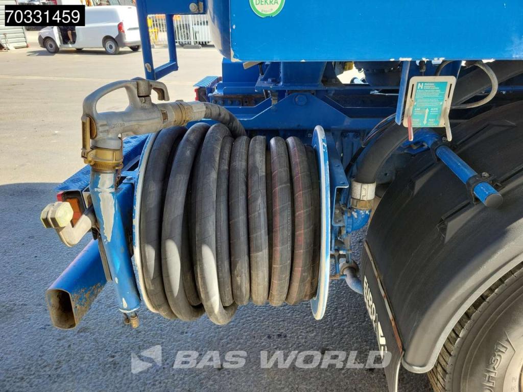 Mercedes-Benz Axor 1833 4X2 Tank Truck 3 Compartments Euro 5 Photo 17