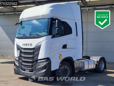 Iveco S-Way 460 S-Way 4X2 Mega Retarder 2x Tanks Standklima ACC Navi sold by BAS World B.V.