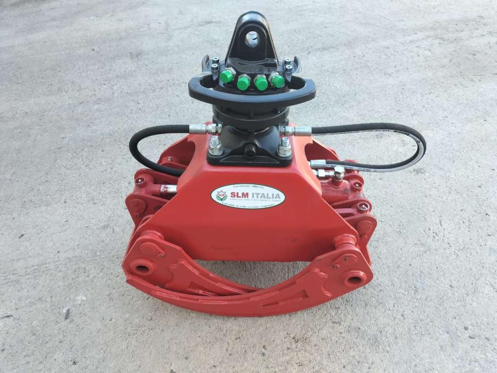 Agricultural plier Photo 1