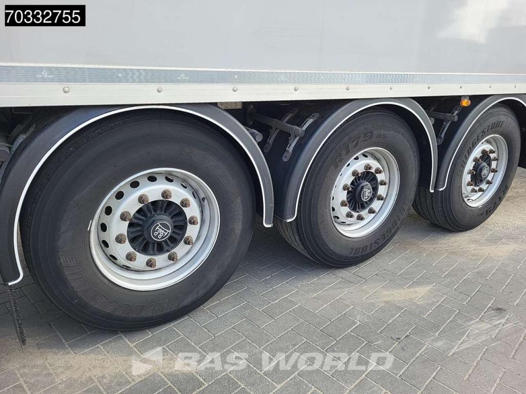 Kässbohrer XS APK 12/26 BPW Photo 15