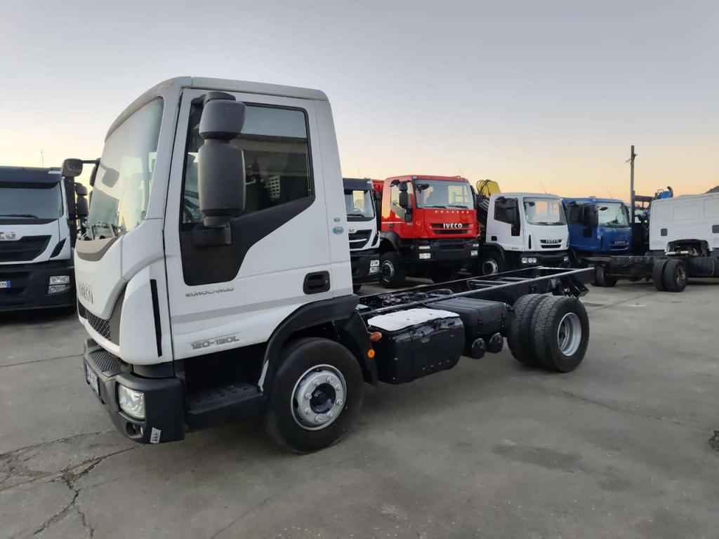 Iveco EUROCARGO 120-190L Photo 25