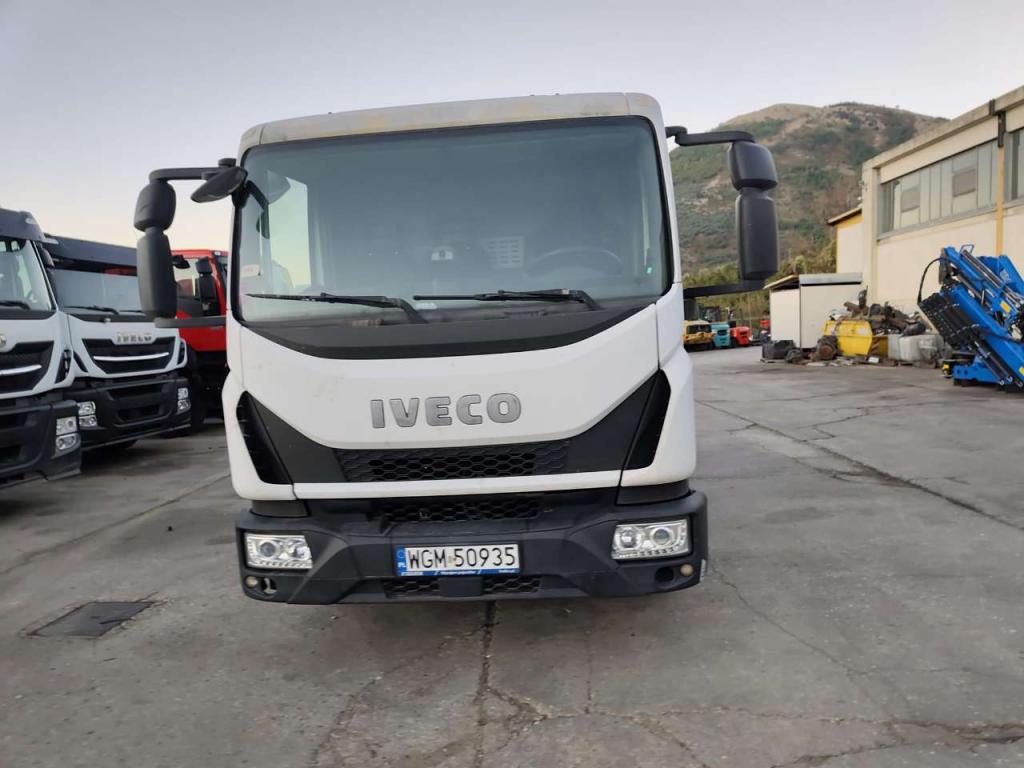 Iveco EUROCARGO 120-190L Photo 29