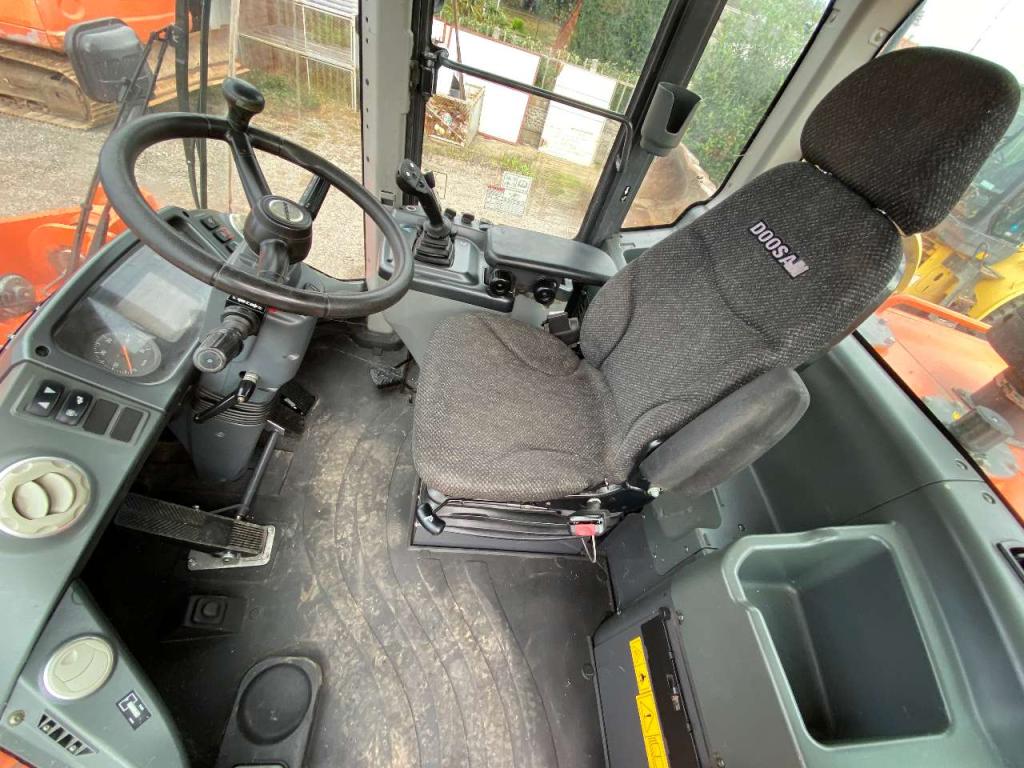 Doosan DL250.3 Photo 5