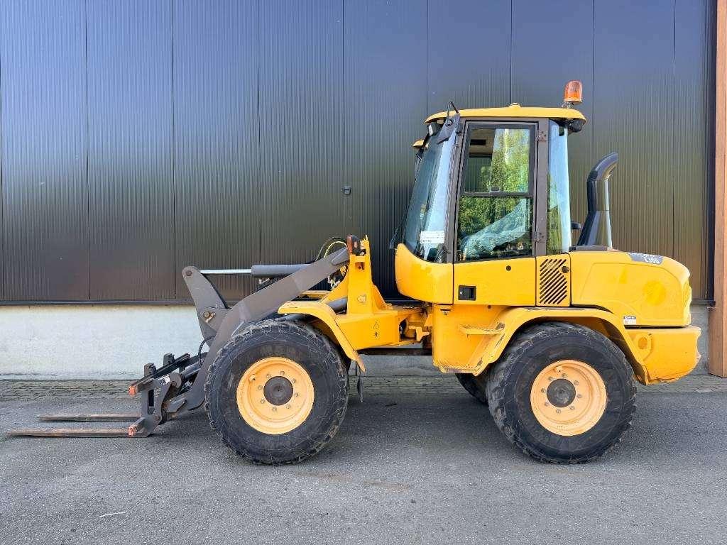 Volvo L30G Photo 11