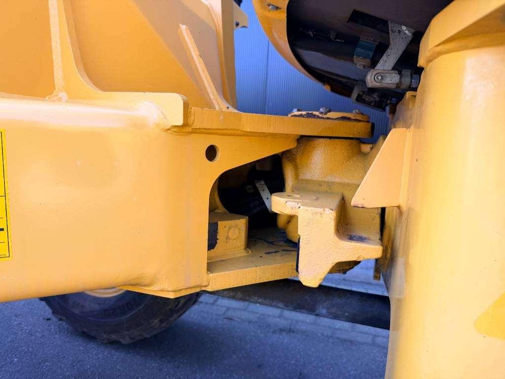 Volvo L30G Photo 24
