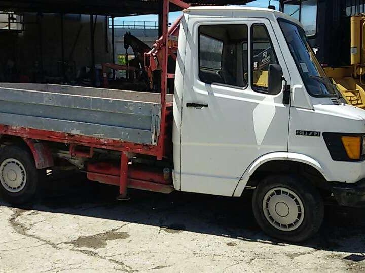 Mercedes-Benz 307 D Photo 2
