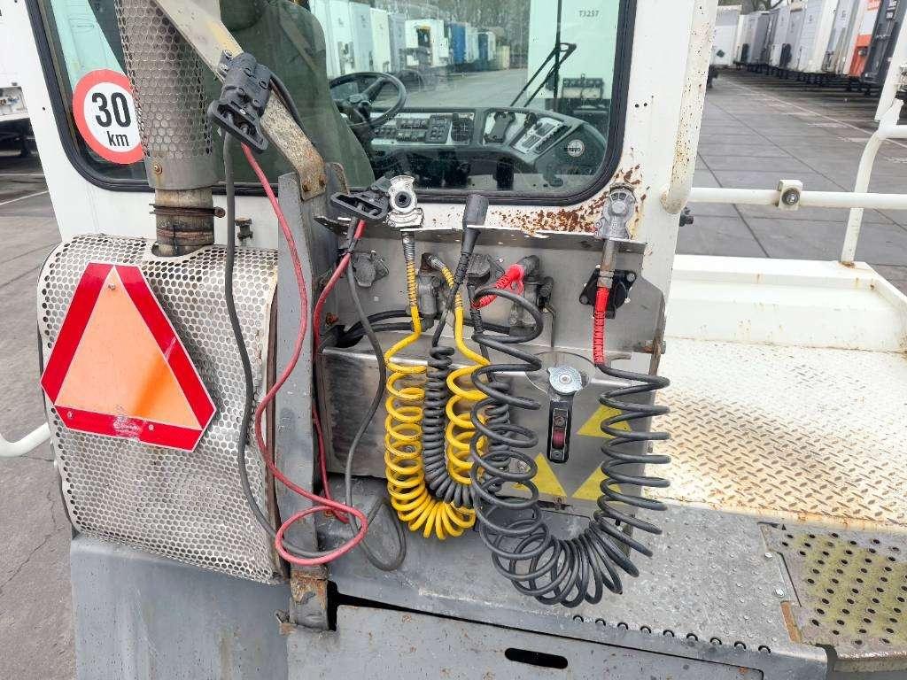 Terberg YT222 - Dutch truck / Automatic / 55t Payload Photo 10