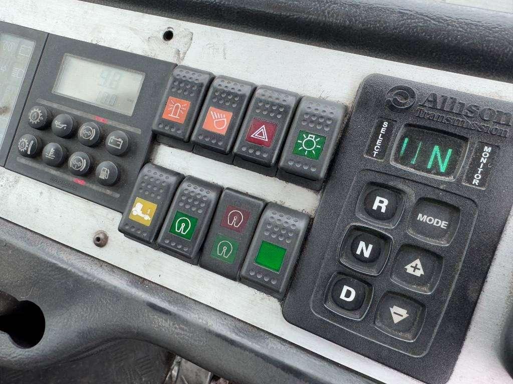 Terberg YT222 - Dutch truck / Automatic / 55t Payload Photo 15