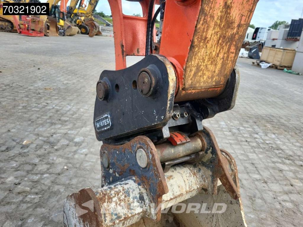 Kubota KX080-4 Photo 12