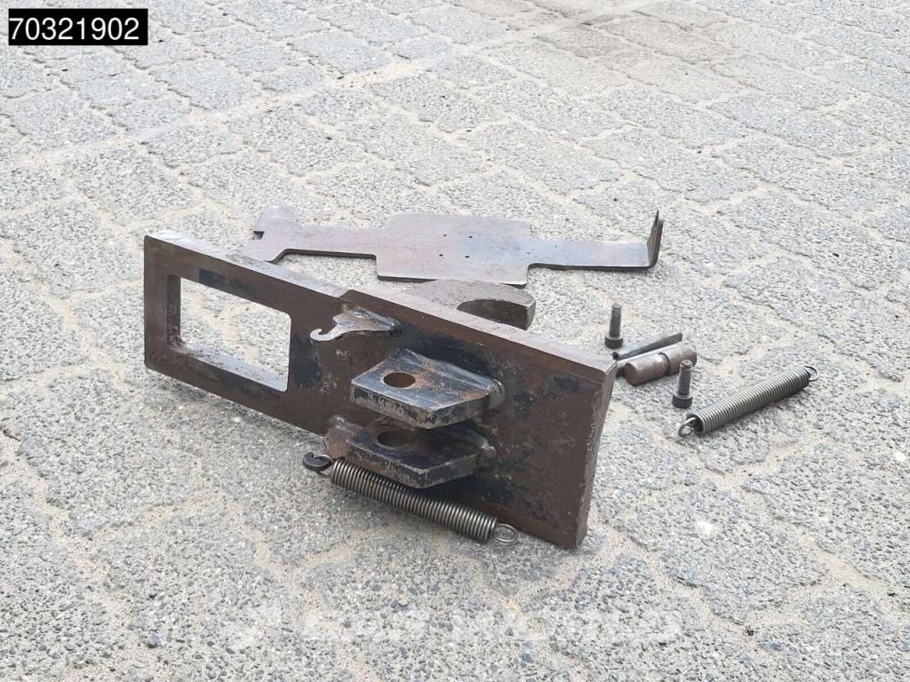 Kubota KX080-4 Photo 15