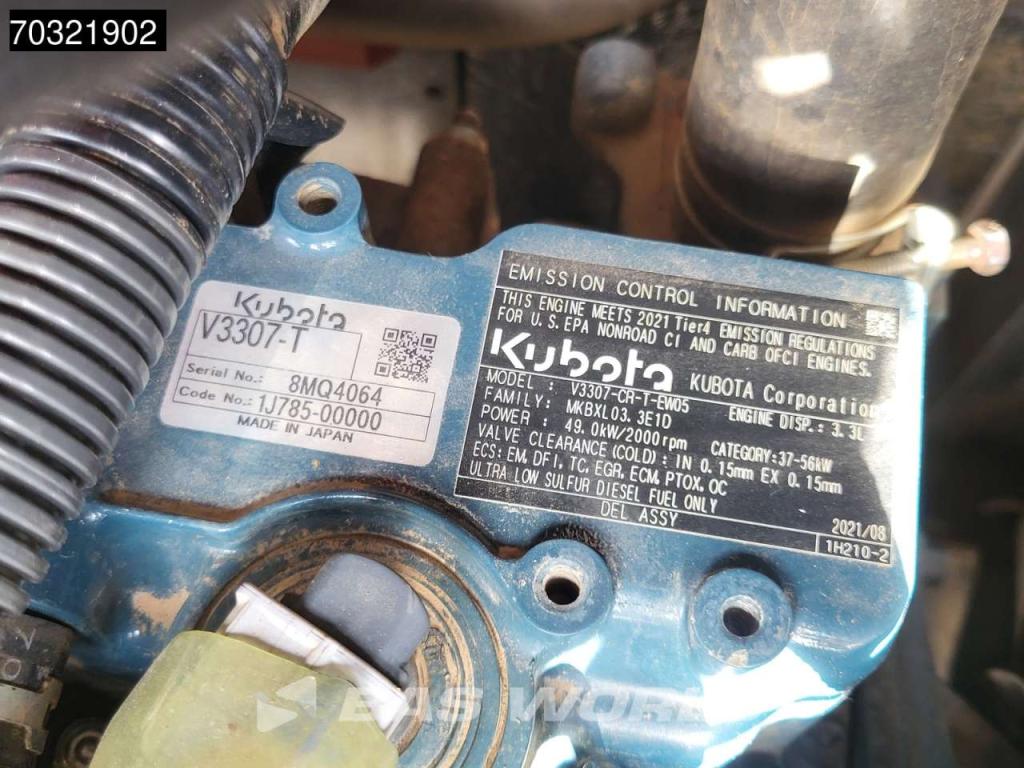 Kubota KX080-4 Photo 23