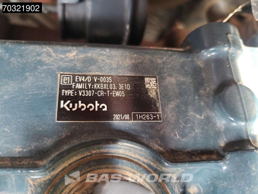 Kubota KX080-4 Photo 24