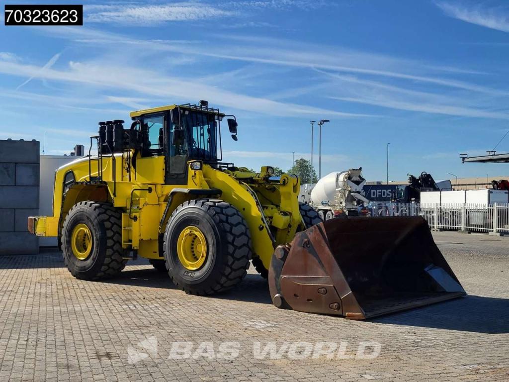 Hyundai HL980 High Tip Bucket Photo 10