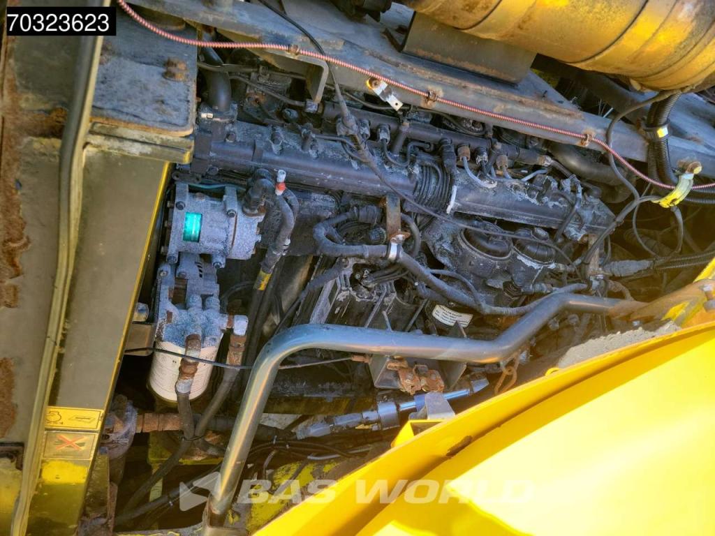 Hyundai HL980 High Tip Bucket Photo 28