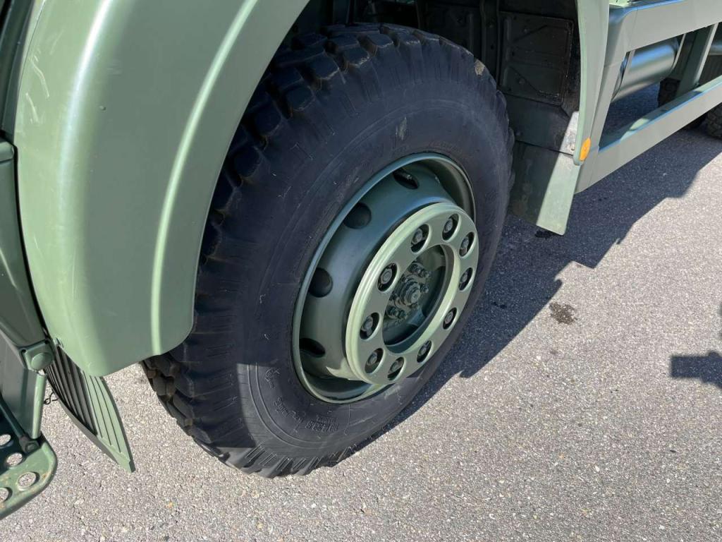 Mercedes-Benz 1017 4X4 ex army reconditioned Photo 18