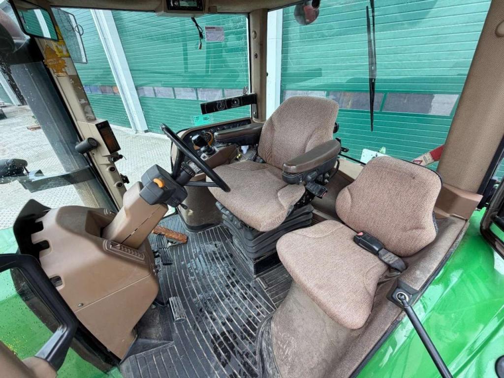 John Deere 7930 PowerQuad - Front PTO Photo 27