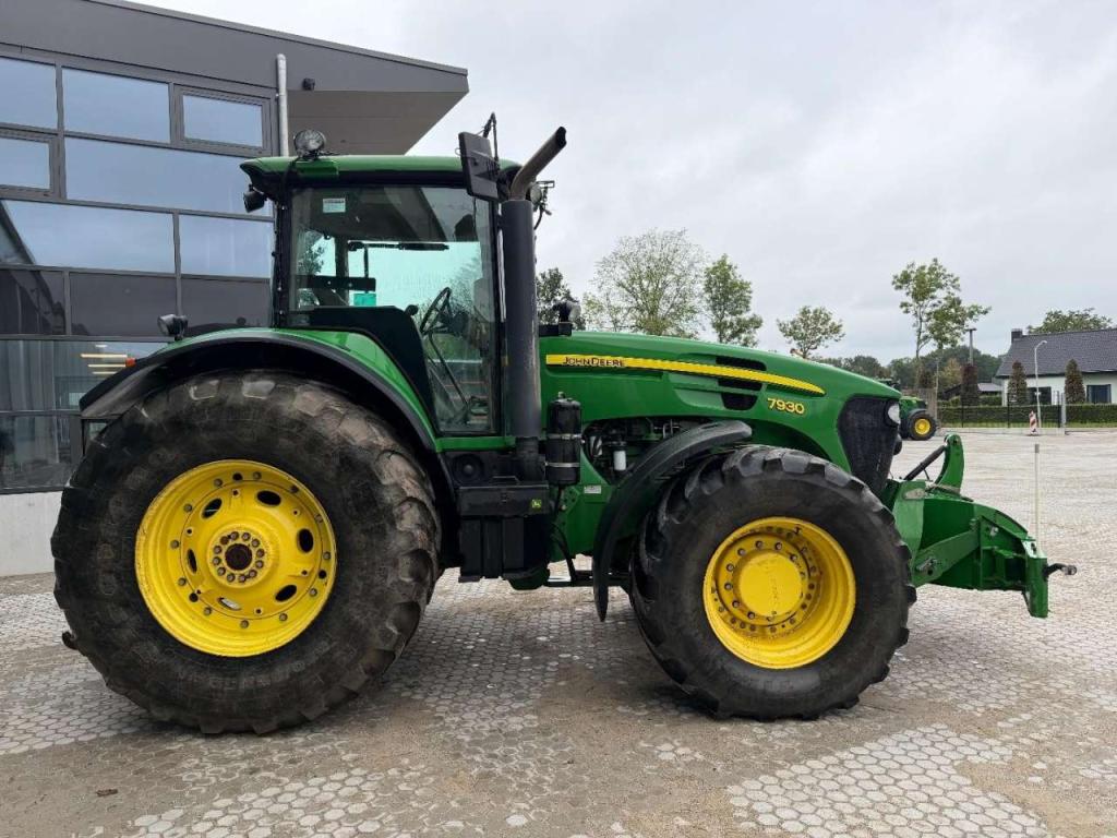John Deere 7930 PowerQuad - Front PTO Photo 4