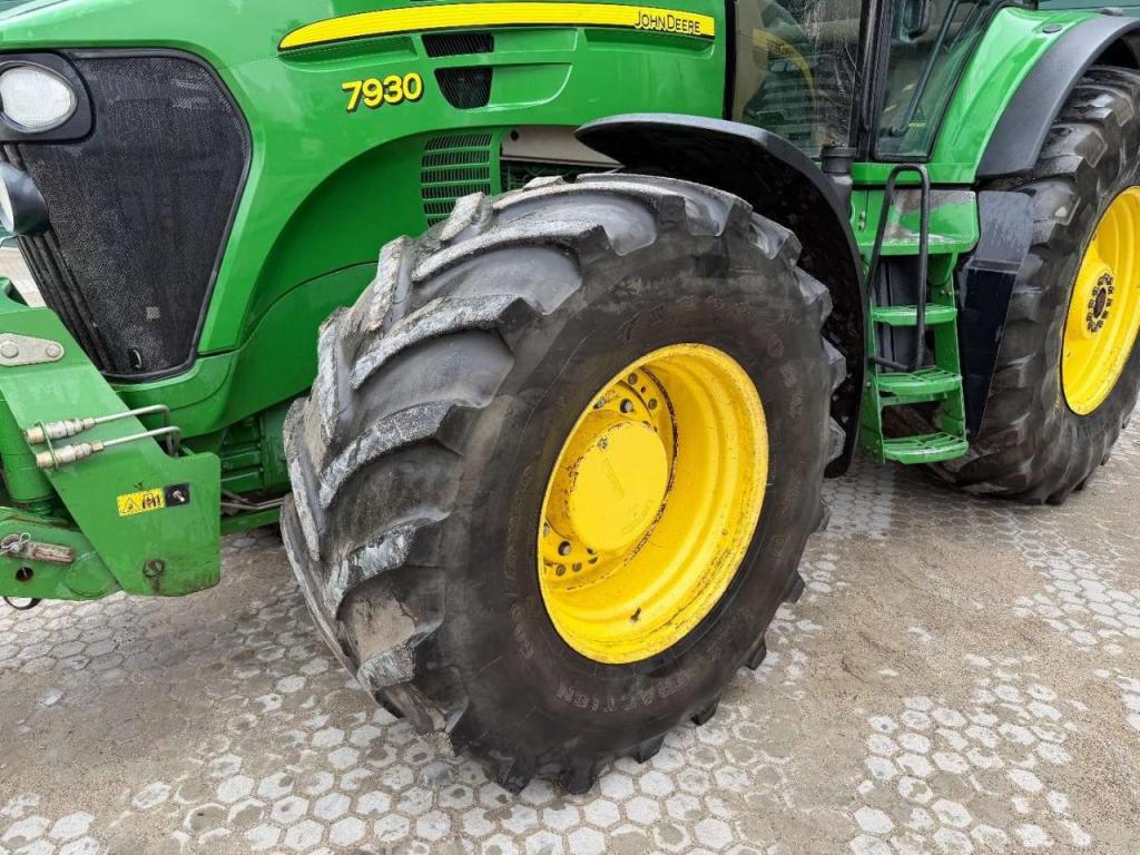 John Deere 7930 PowerQuad - Front PTO Photo 9