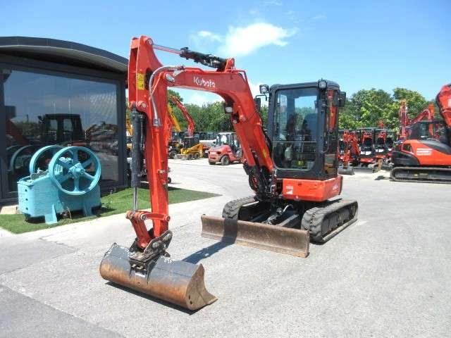 Kubota U36-4 Photo 2