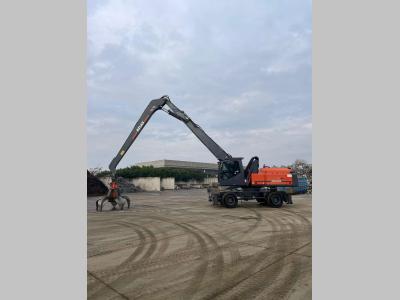 Atlas 350 MH sold by MIRRA & Co. Sas