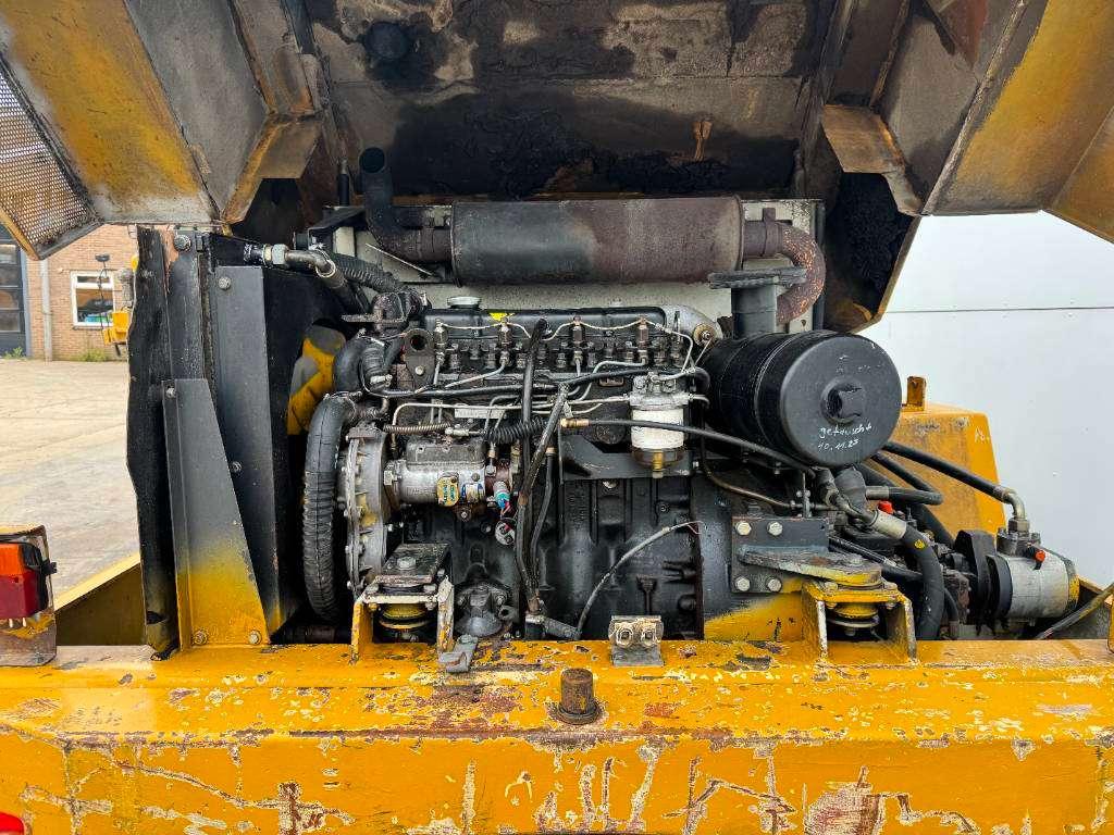 Caterpillar Zeppelin ZL10B - Bucket + Forks / Quick Coupler Photo 20