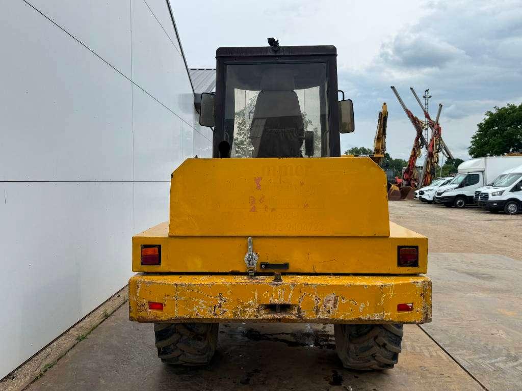 Caterpillar Zeppelin ZL10B - Bucket + Forks / Quick Coupler Photo 4