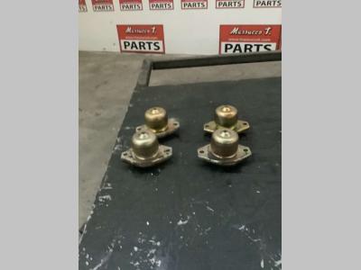 SUPPORTI MOTORE PER YANMAR 4TNE88 Bushing Photo 1