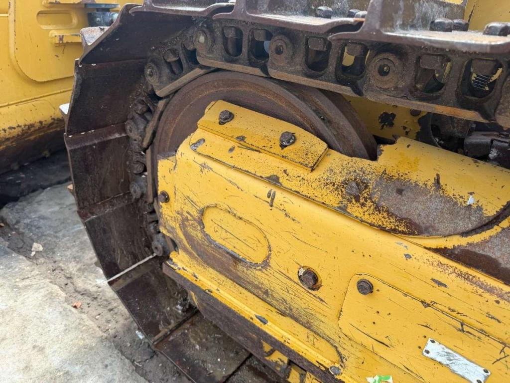 Caterpillar D3K2 XL Ripper Photo 11