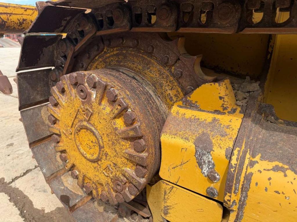 Caterpillar D3K2 XL Ripper Photo 13