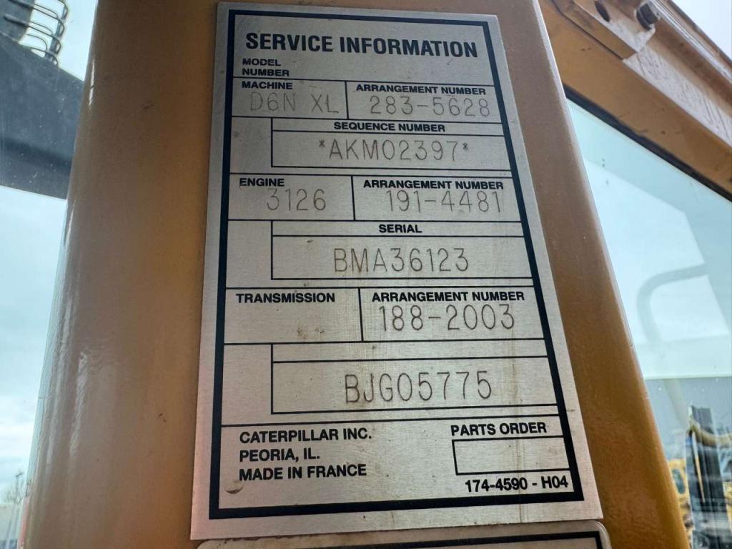 Caterpillar D6N XL Photo 28