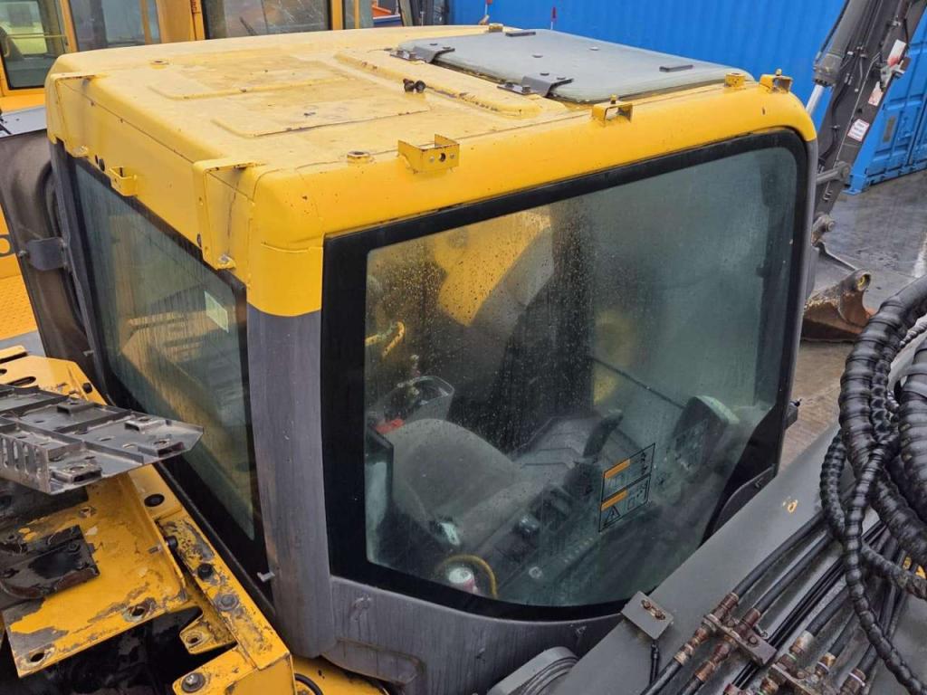Volvo Cabin 14573444 for Volvo ECR145C L, ECR235C L, ECR305C L Photo 2