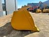 Caterpillar Loader Bucket PIN ON CAT 980, 6.0m3,134in Photo 6 thumbnail