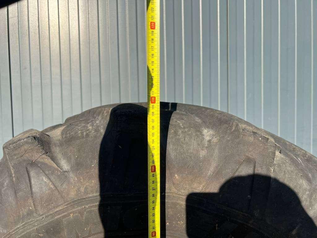 Tire for Michelin 445/70R19.5 incl. rim Photo 16