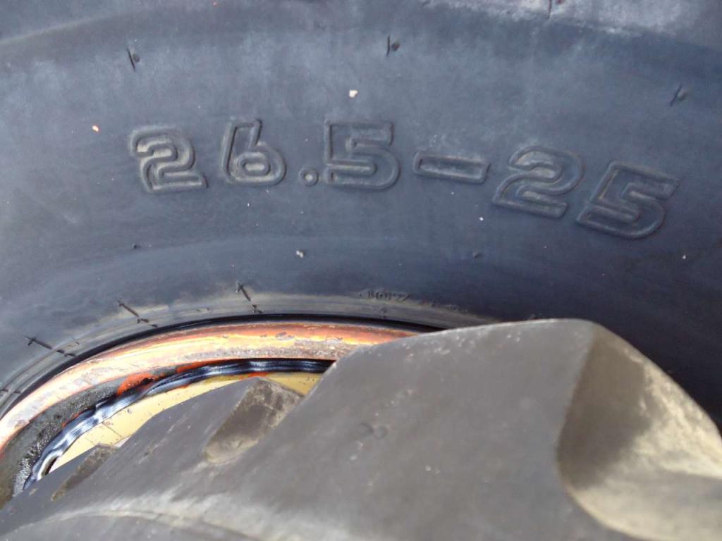 Rim for Fiat Kobelco W270 Photo 4