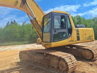 Komatsu PC240NLC-6K sold by Omeco Spa